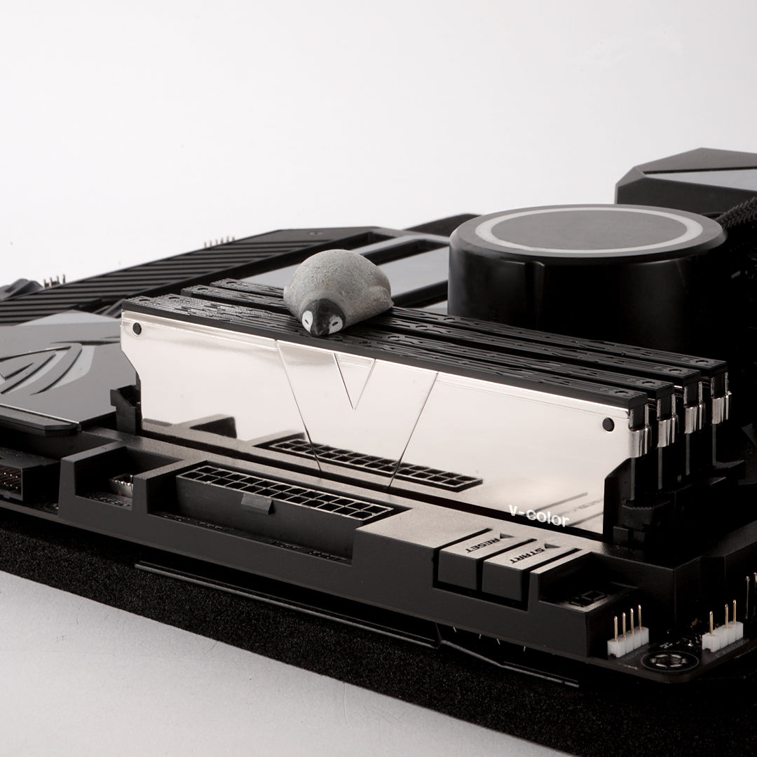 DDR4 | 天行者 Plus U-DIMM | 16GB(單)|超頻記憶體